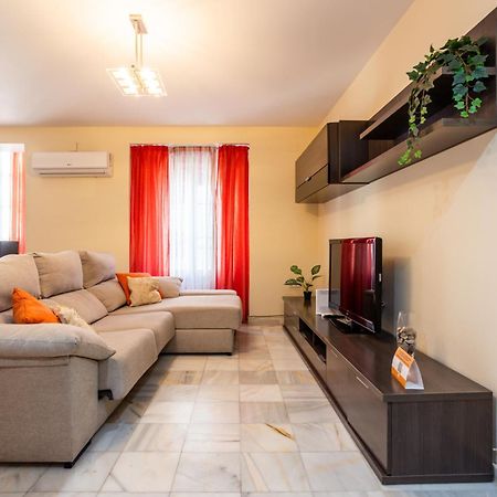 Red Home By Cadiz Time Exterior foto