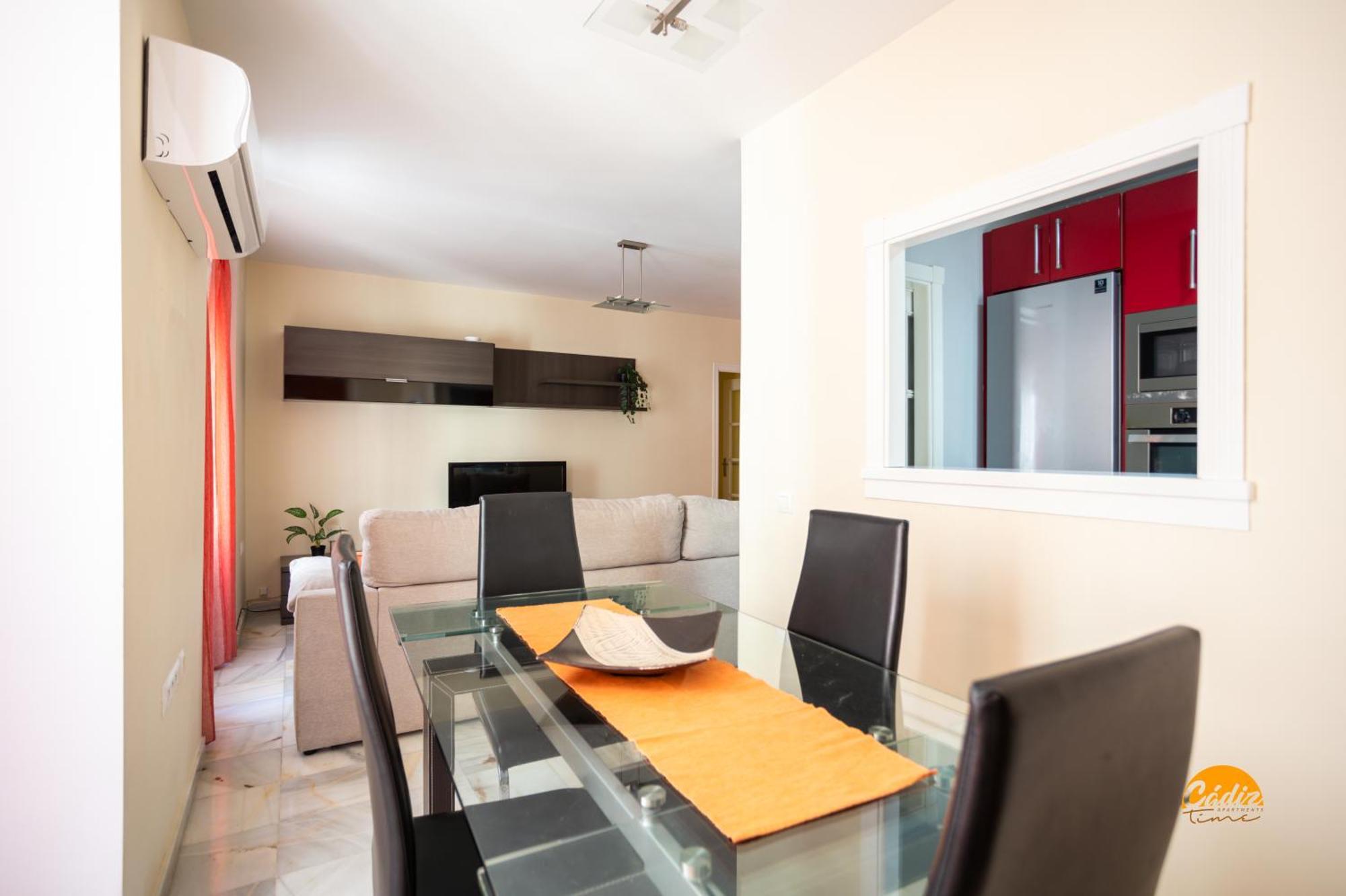 Red Home By Cadiz Time Exterior foto